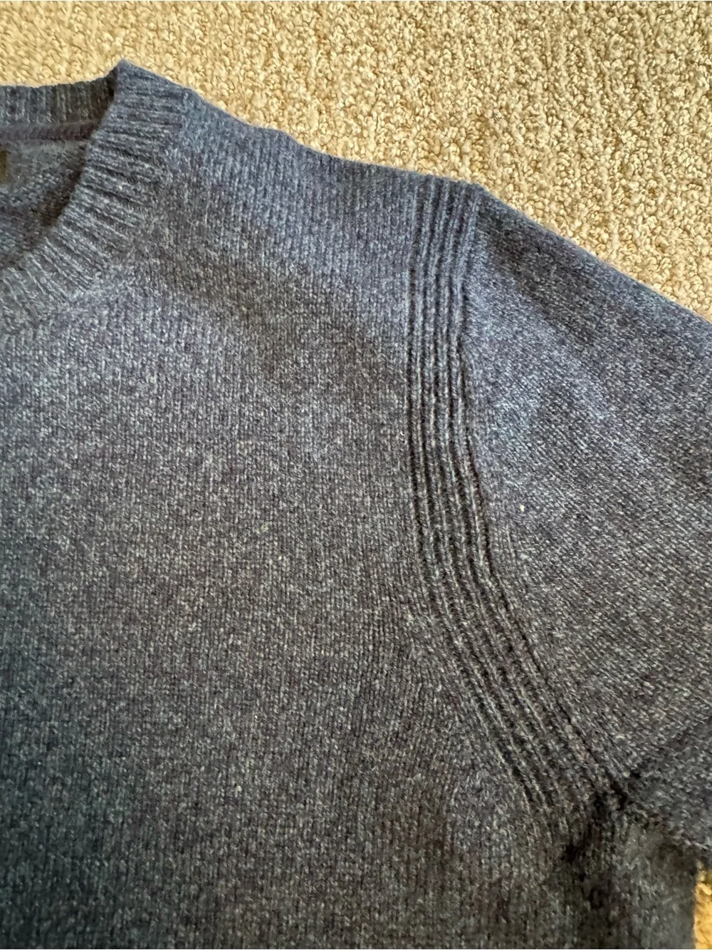 NWTO Banana Republic Men’s 100% Fine Merino Crewneck Sweater Navy size S